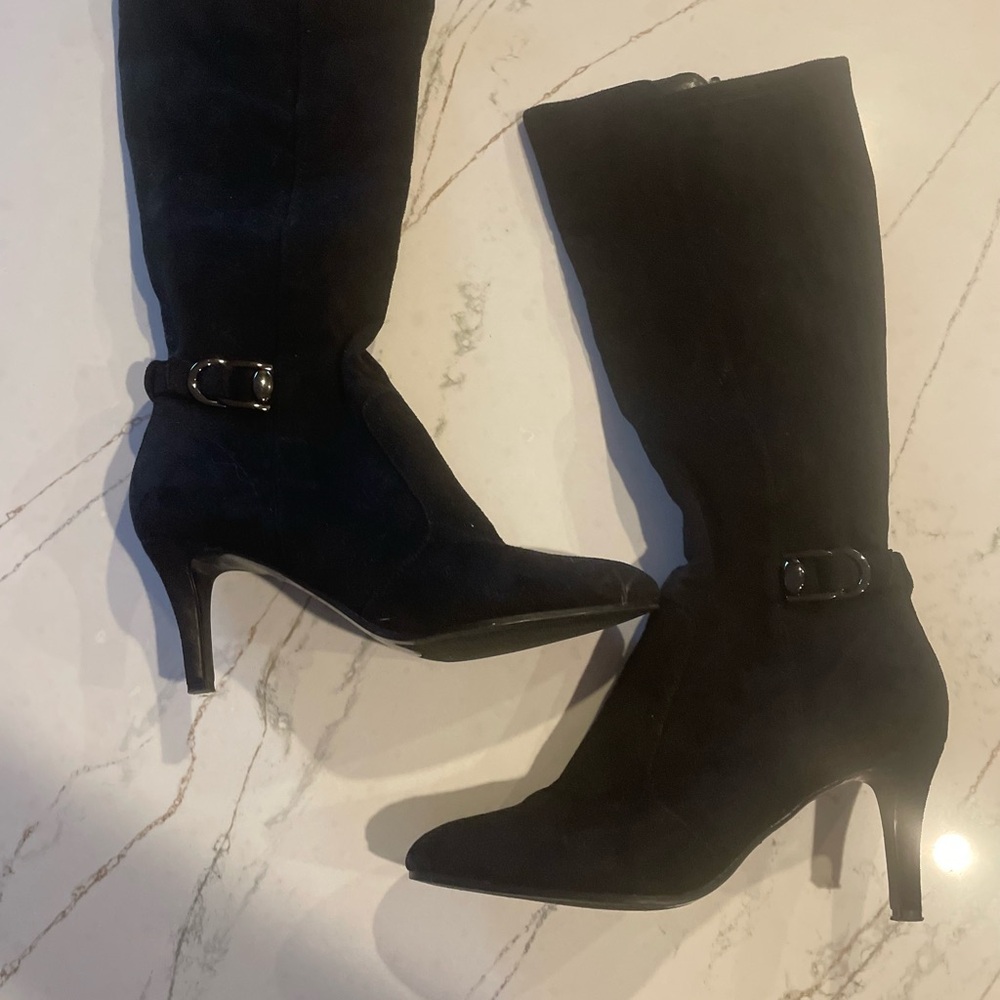Elegant Black Women's Boots